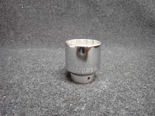 New wright sae socket - new,